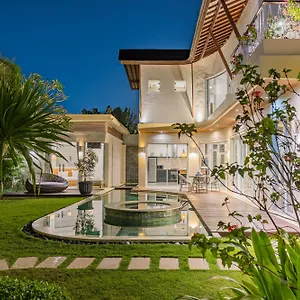  Villa Luxury - K -